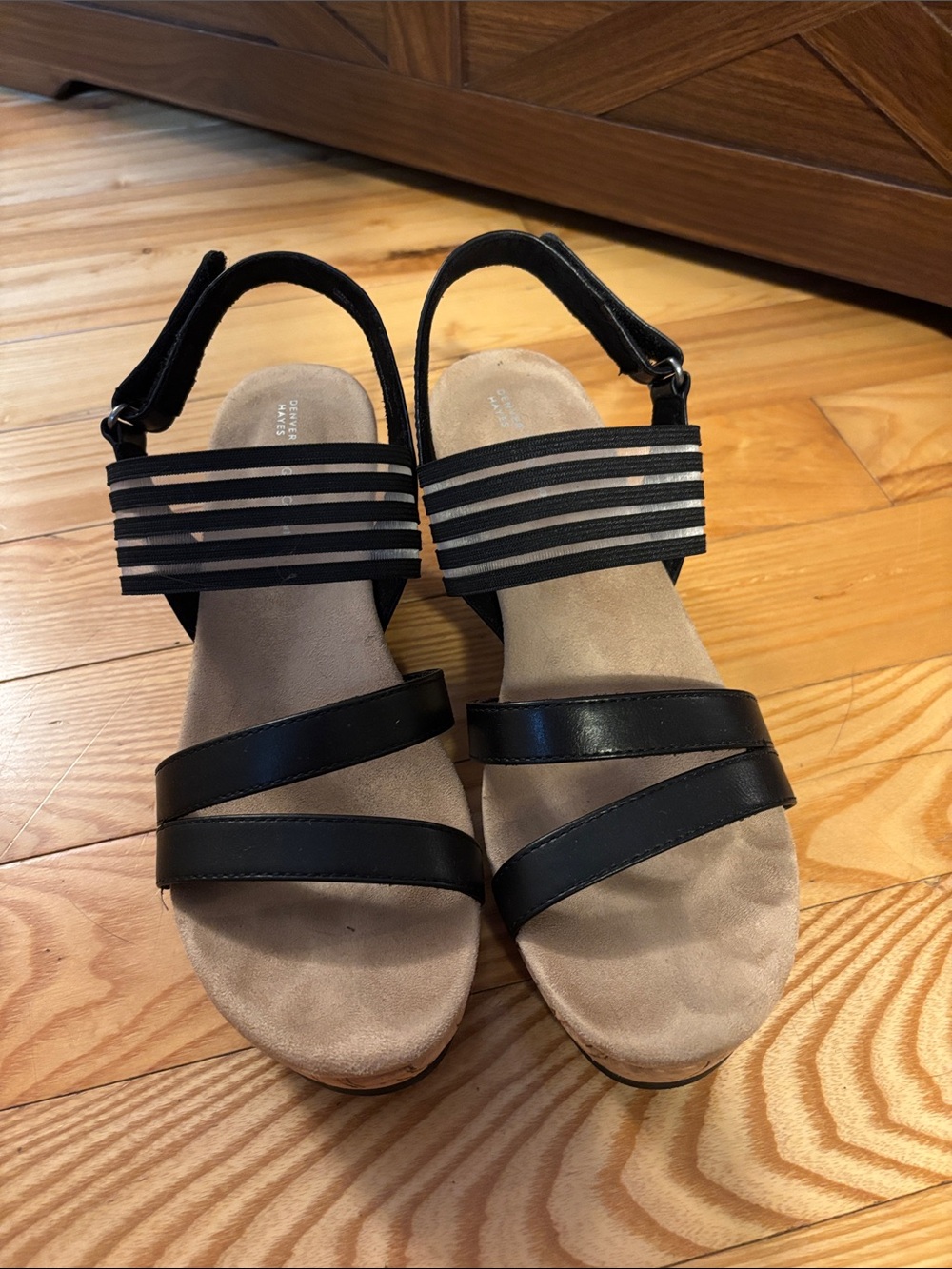 Denver Hayes Black Multi-Strap Women's Heel Sandals Size 10